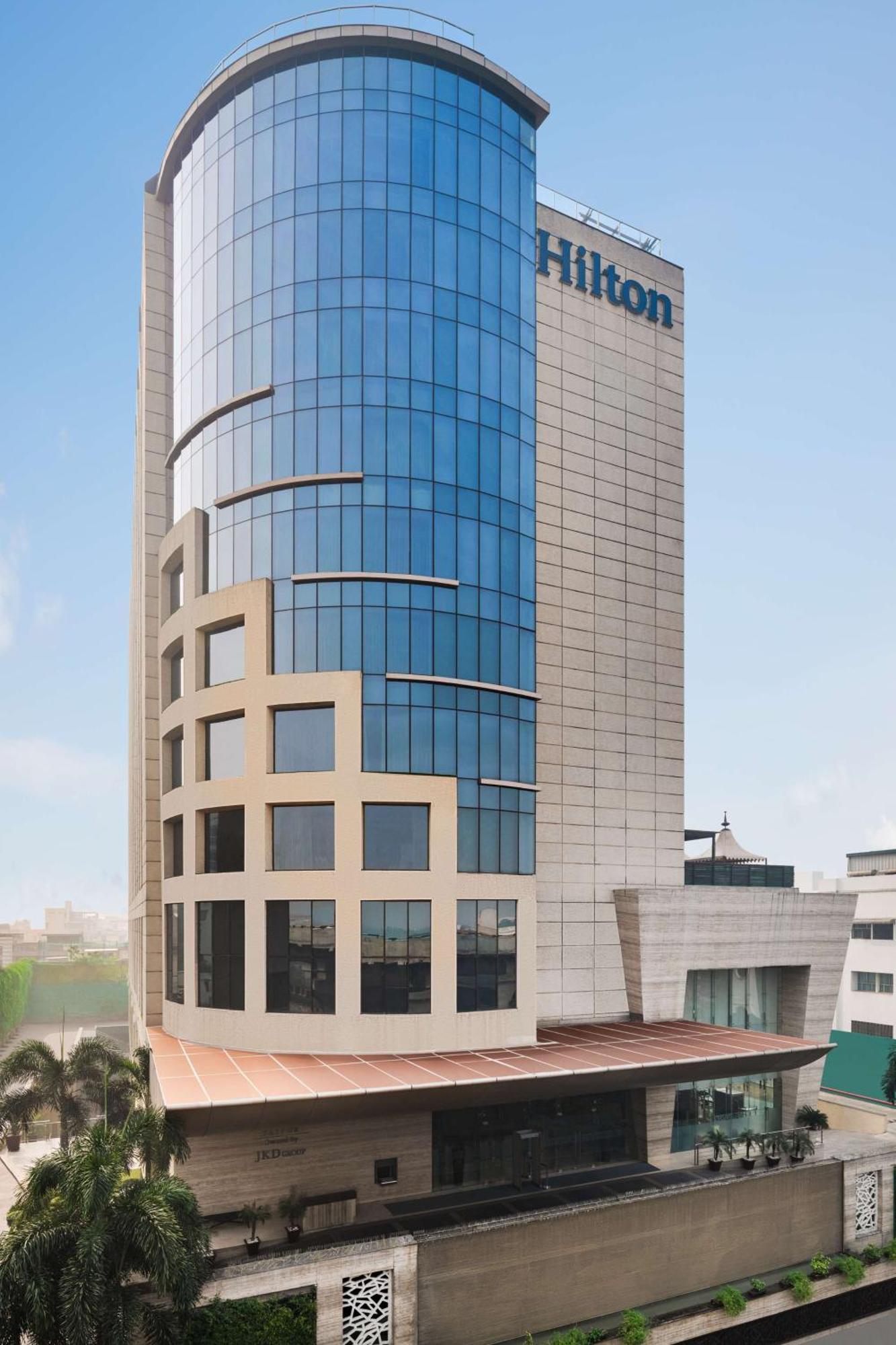 Hilton Jaipur Hotel Kültér fotó The headquarters of the company in Tehran